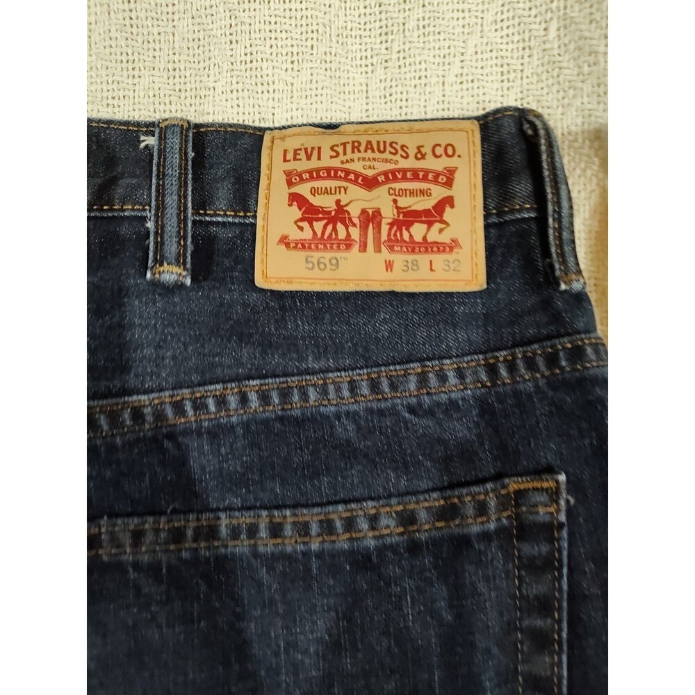 Levi’s 569 Jeans Men’s 38x32 Straight Leg Dark Wash Denim Zip Patch Pockets - Picture 2 of 11